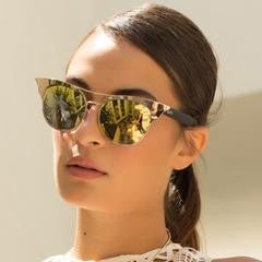 Zig Sunglasses Gold - Quay Australia Sunglasses